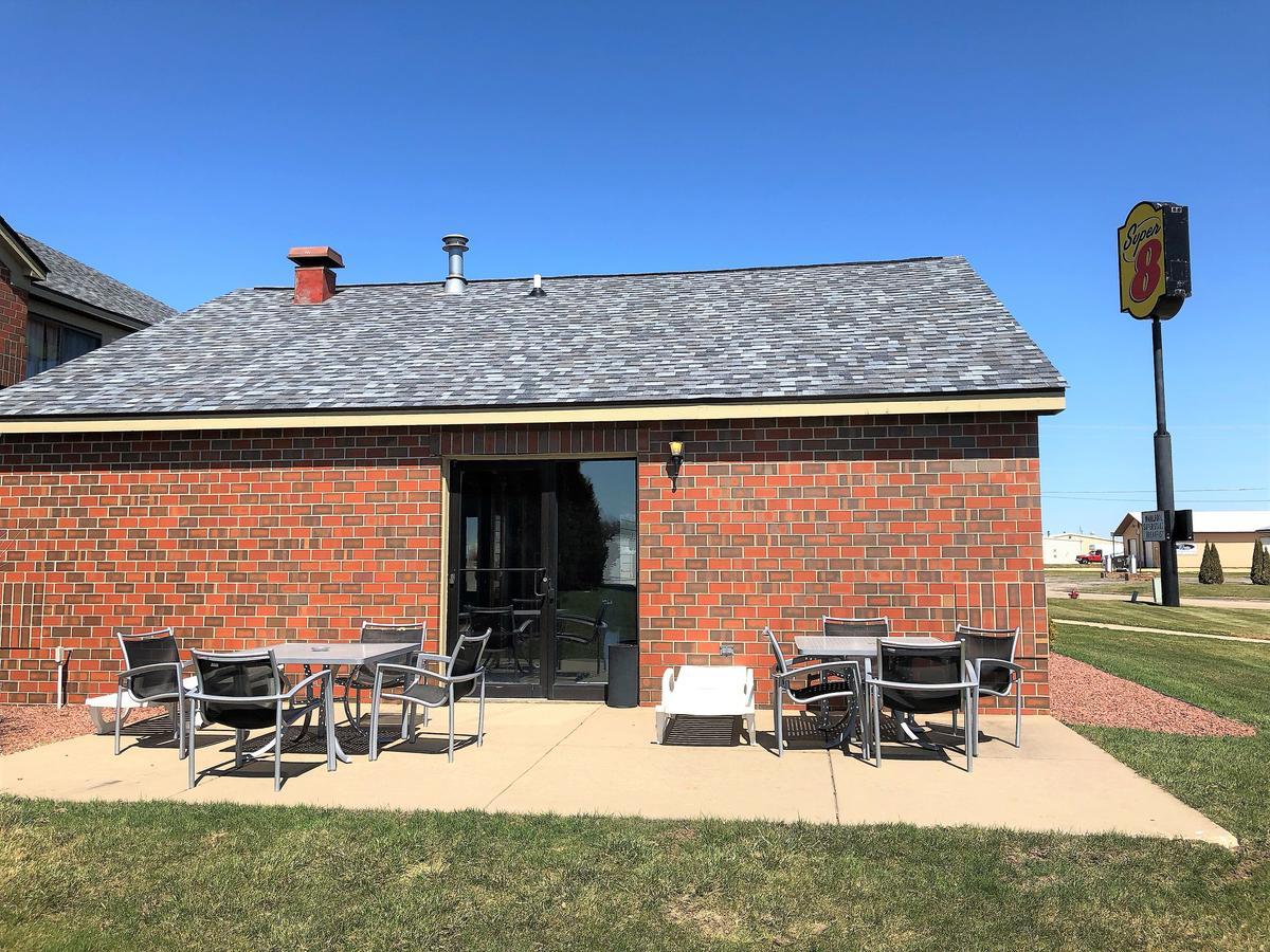 Super 8 By Wyndham Dodgeville Exterior foto